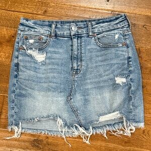American Eagle curvy Hi-Rise Mini denim skirt